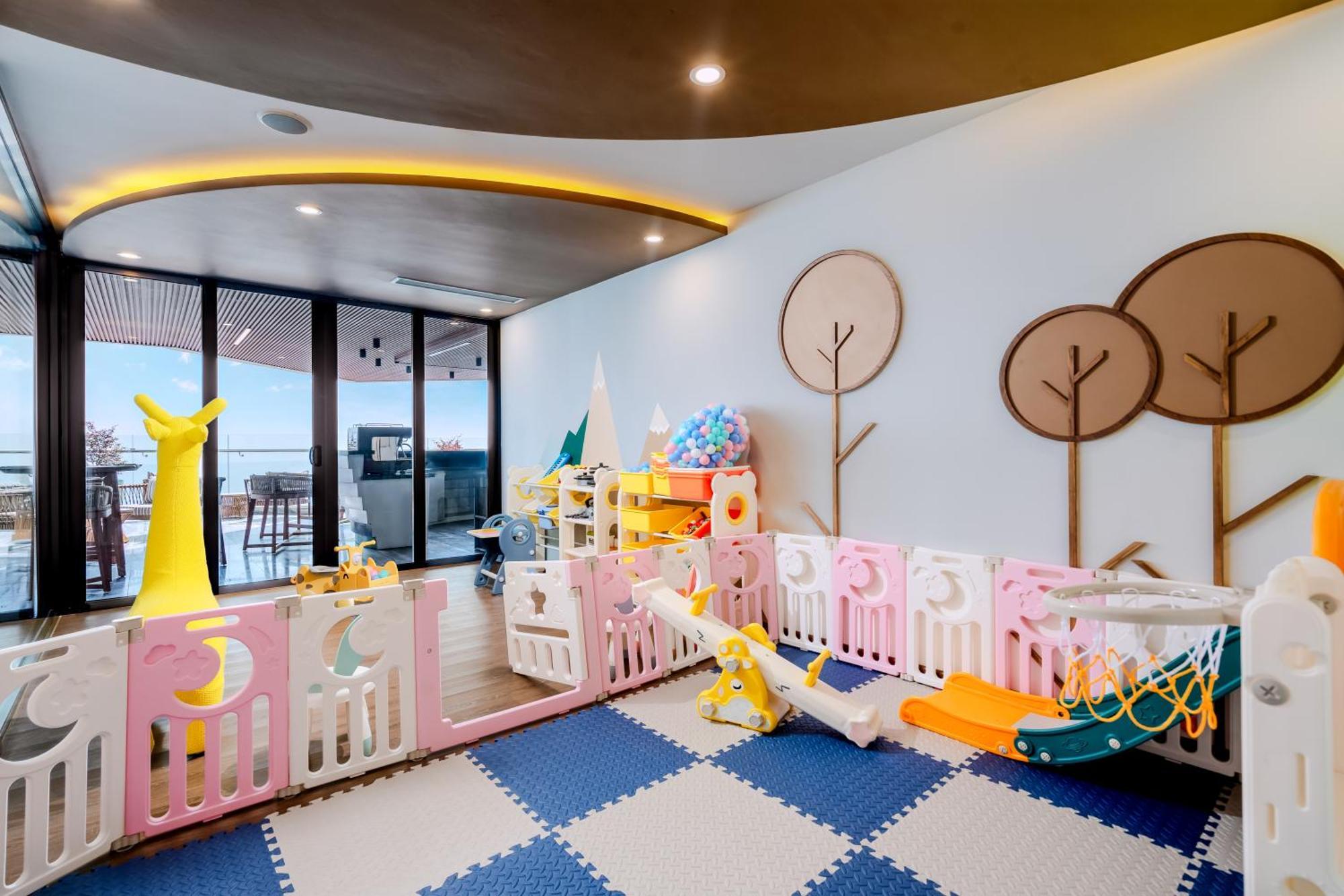 Poseido Hotel Quang Binh Донгхой Екстер'єр фото
