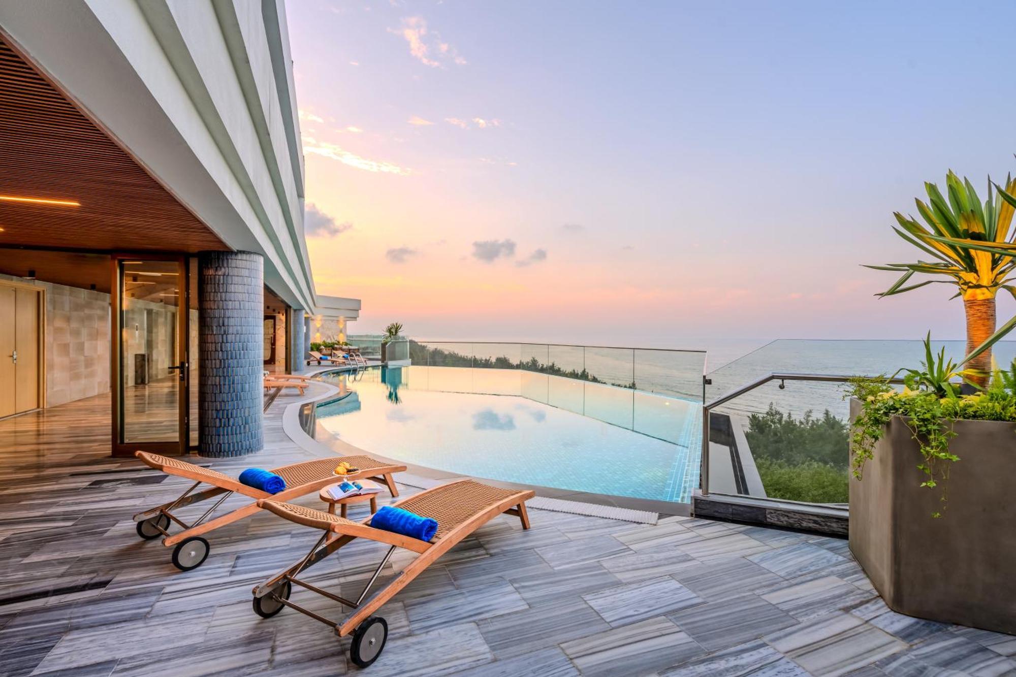 Poseido Hotel Quang Binh Донгхой Екстер'єр фото