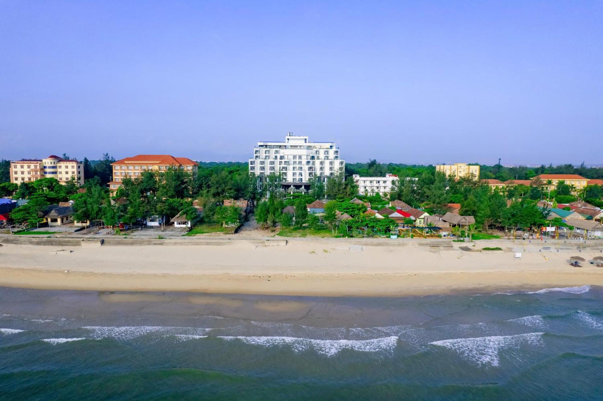 Poseido Hotel Quang Binh Донгхой Екстер'єр фото
