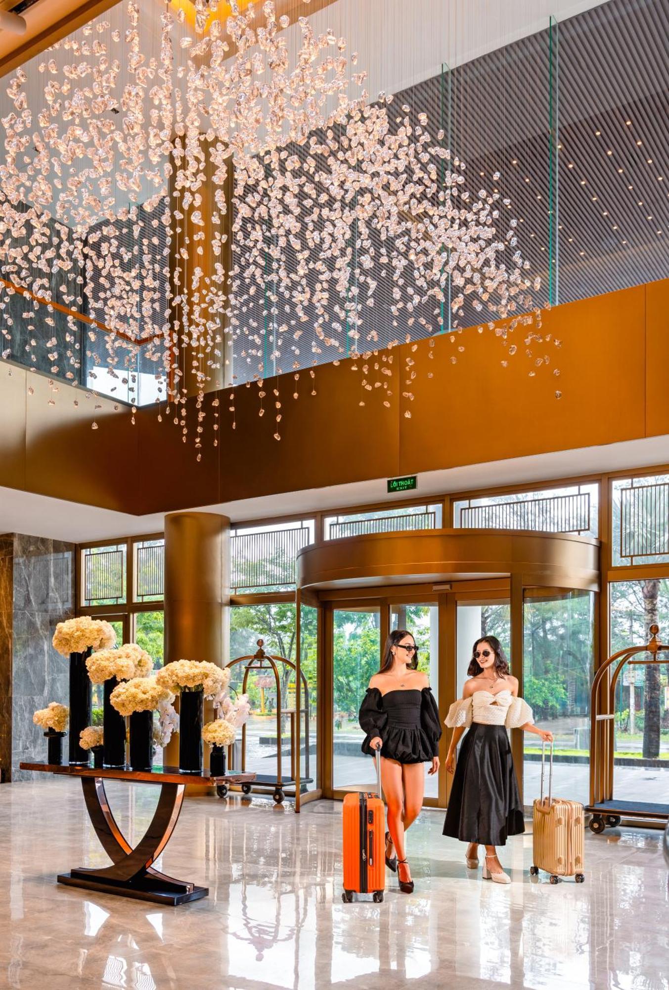 Poseido Hotel Quang Binh Донгхой Екстер'єр фото
